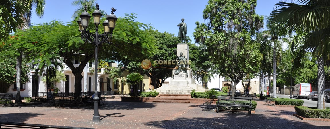 Parque Duarte Zona Colonial Santo Domingo República Dominicana Do 6734